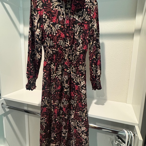 Floral Long Sleeve Midi Dress – Black/Red - Picture 2 of 2